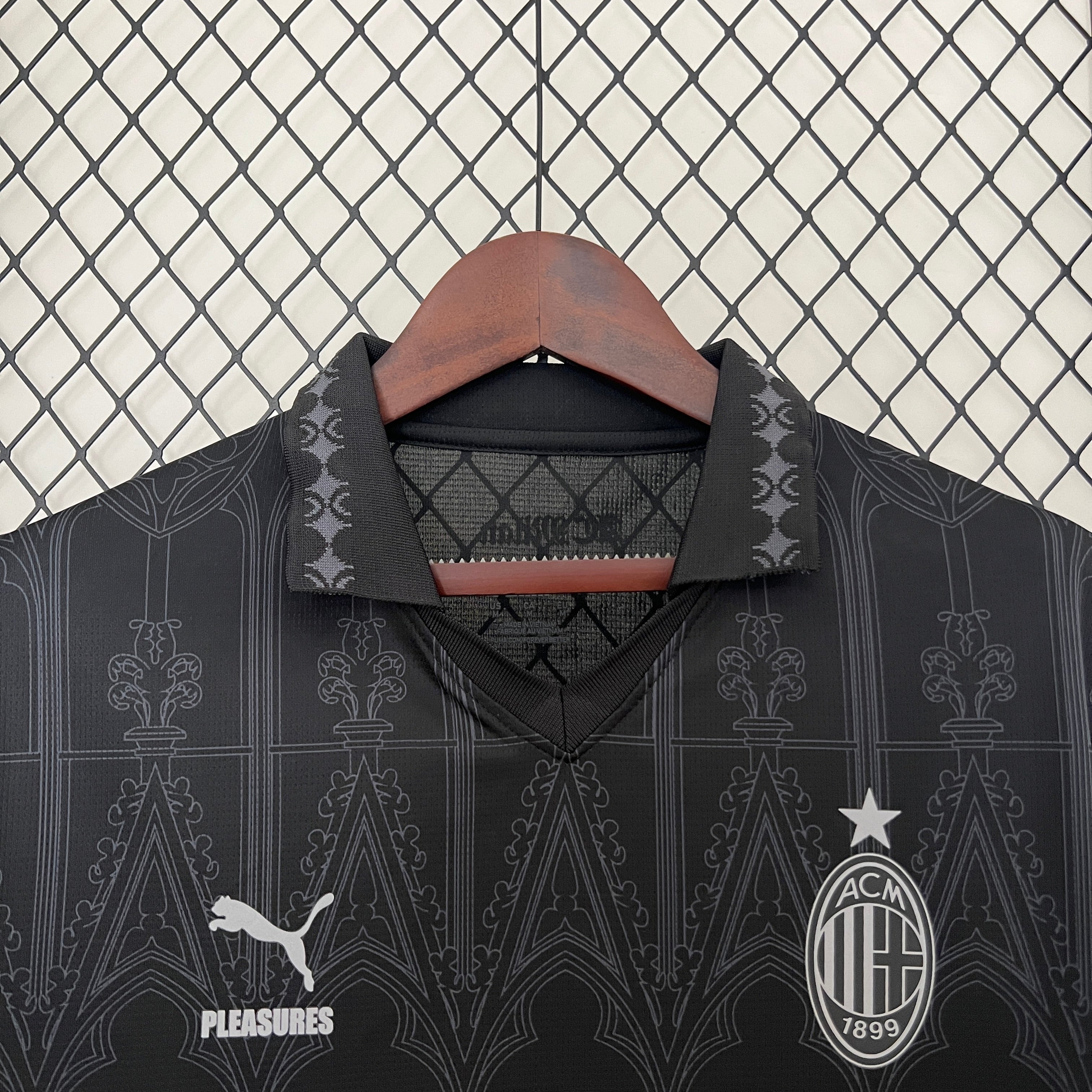 AC Milan black