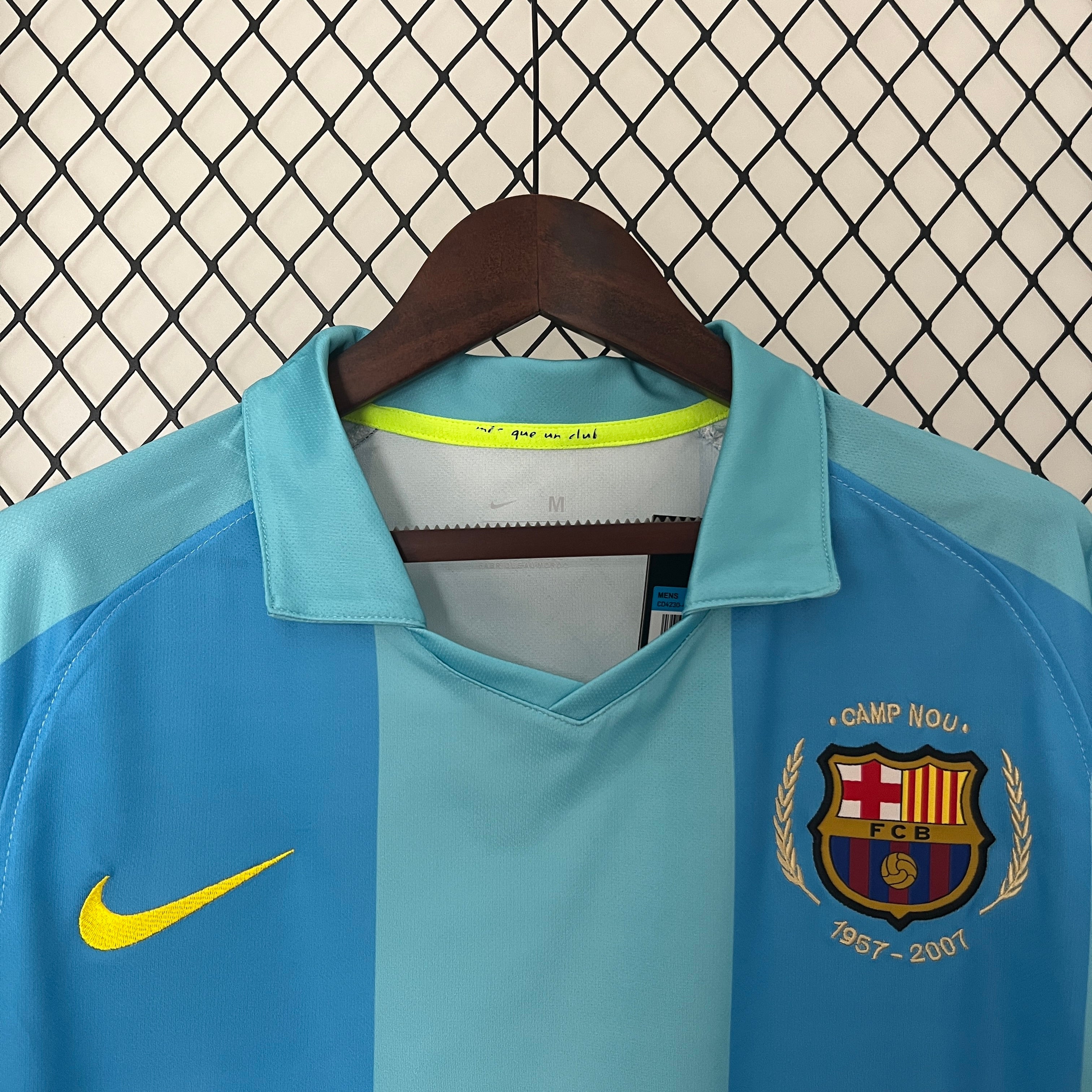 Retro Barcelona Away